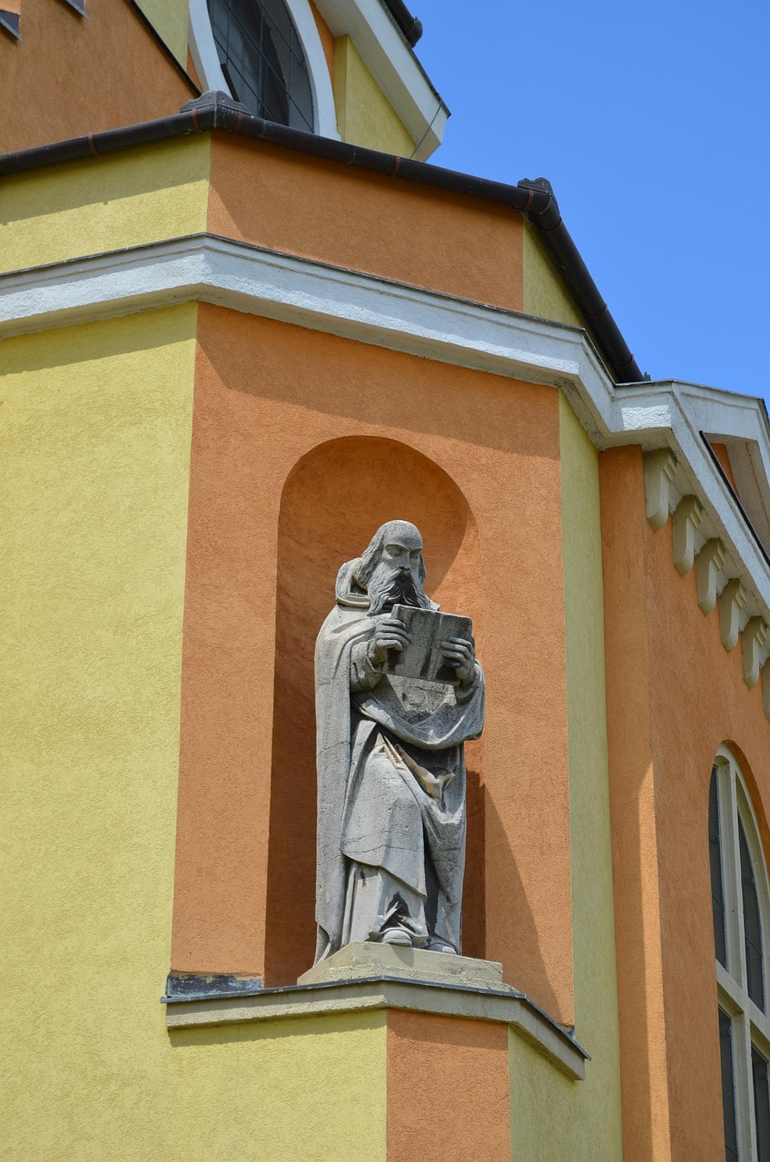 Barbara Bach: A Complete Guide to the Life, Career, and Legacy of a Timeless Star